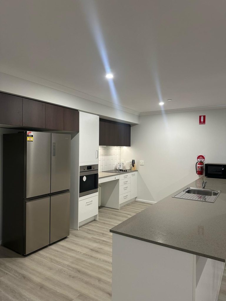 Melton South SDA Home, photo 5